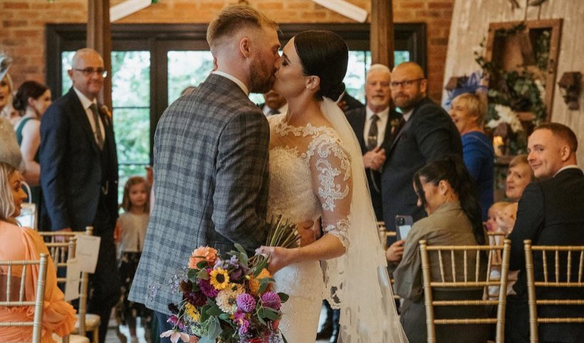 Laura  andrew harrison The Rabbit Hotel