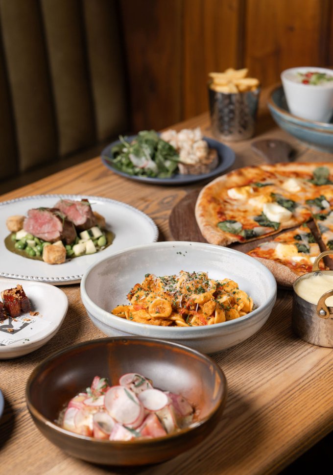 Dining The Rabbit Hotel