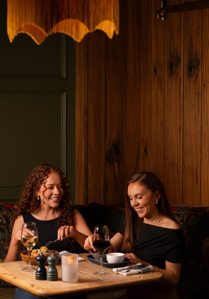 Dining The Rabbit Hotel