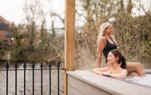 Lake house retreat The Rabbit Hotel